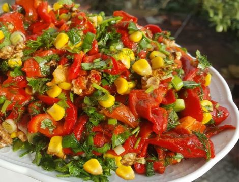 Köz Biber Salatası