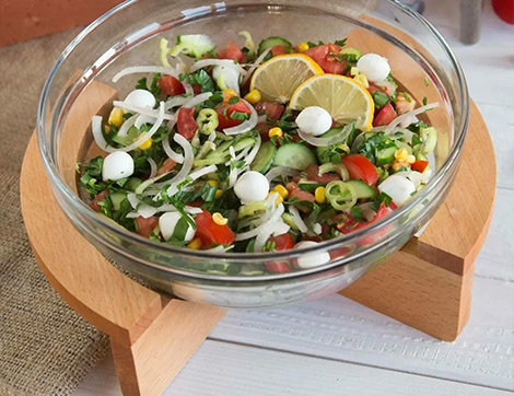 Yaz Sebzeleriyle Nefis Salata Tarifleri