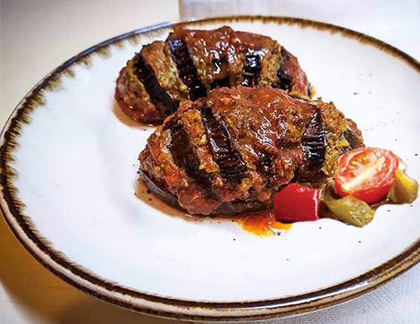 Yazın En Güzel Sebzesi Patlıcanla Nefis Yelpaze Kebabı Tarifi