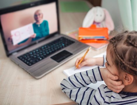 Online Eğitimde Görme Problemleri
