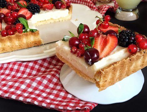 Orman Meyveli Tart Tarifi