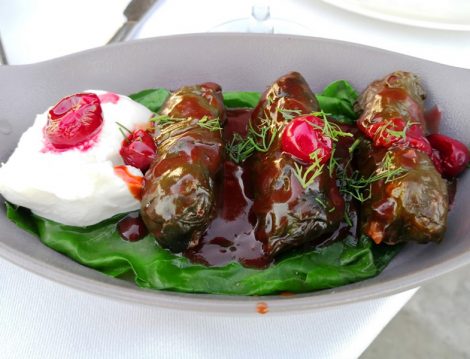 Vişneli Pazı Sarması Tarifi