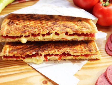 Sucuklu Atom Tost