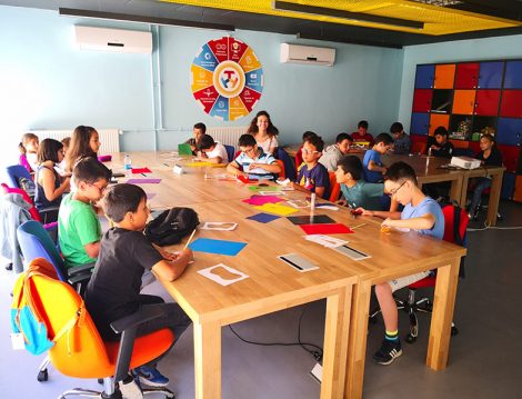 Deneyap Atölyeleri Teknoloji Odaklı Ücretsiz Eğitimler