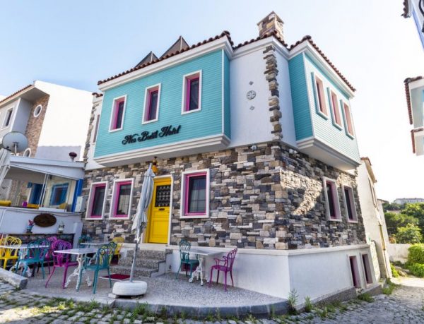 Bozcaada Alkolsüz Butik Oteller