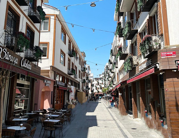Türkiye’nin İlk Gastronomi Sokağında Lezzet Yolculuğu
