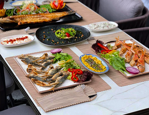 İstanbul’un En İyi Alkolsüz 5 Balık Lokantası