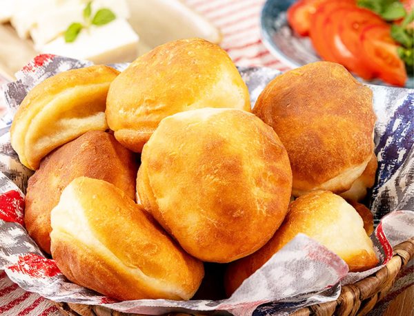 Kandil İçin Ev Yapımı Tuzlu Lokma (Pişi) Tarifi