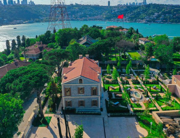 Glavany Köşkü Nevmekan Kandilli
