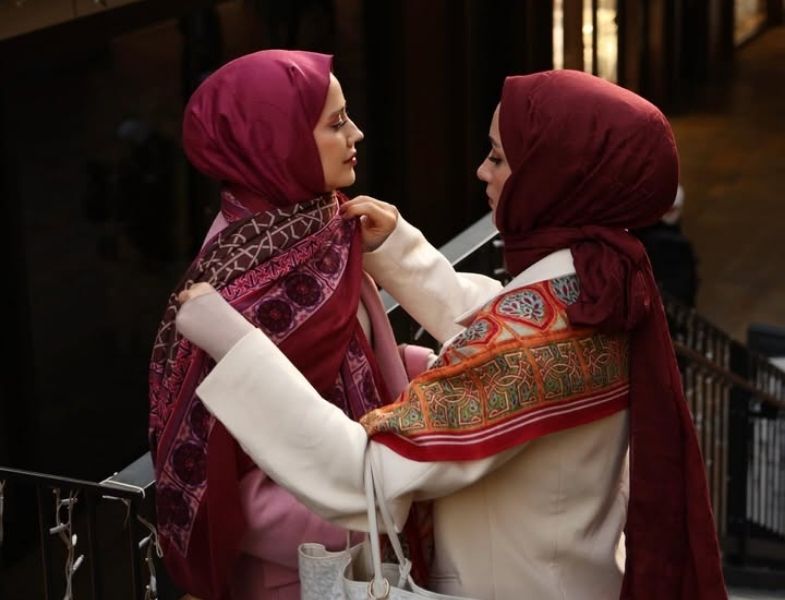 Omuz Şalı Markaları